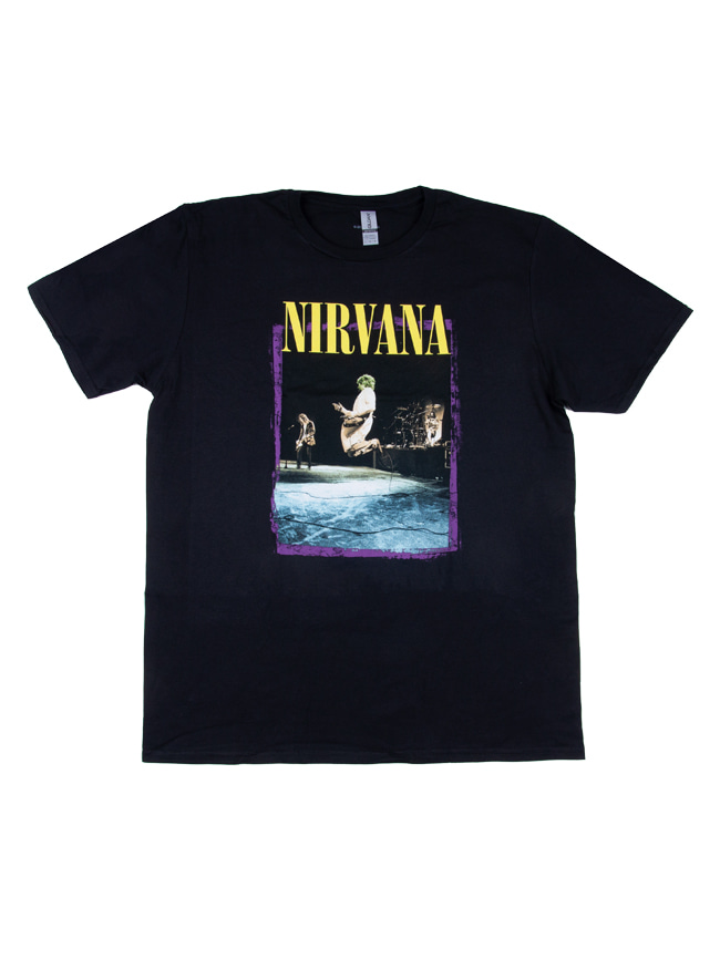 블리치아트_ Nirvana Stage Jump T-Shirt [BLACK]